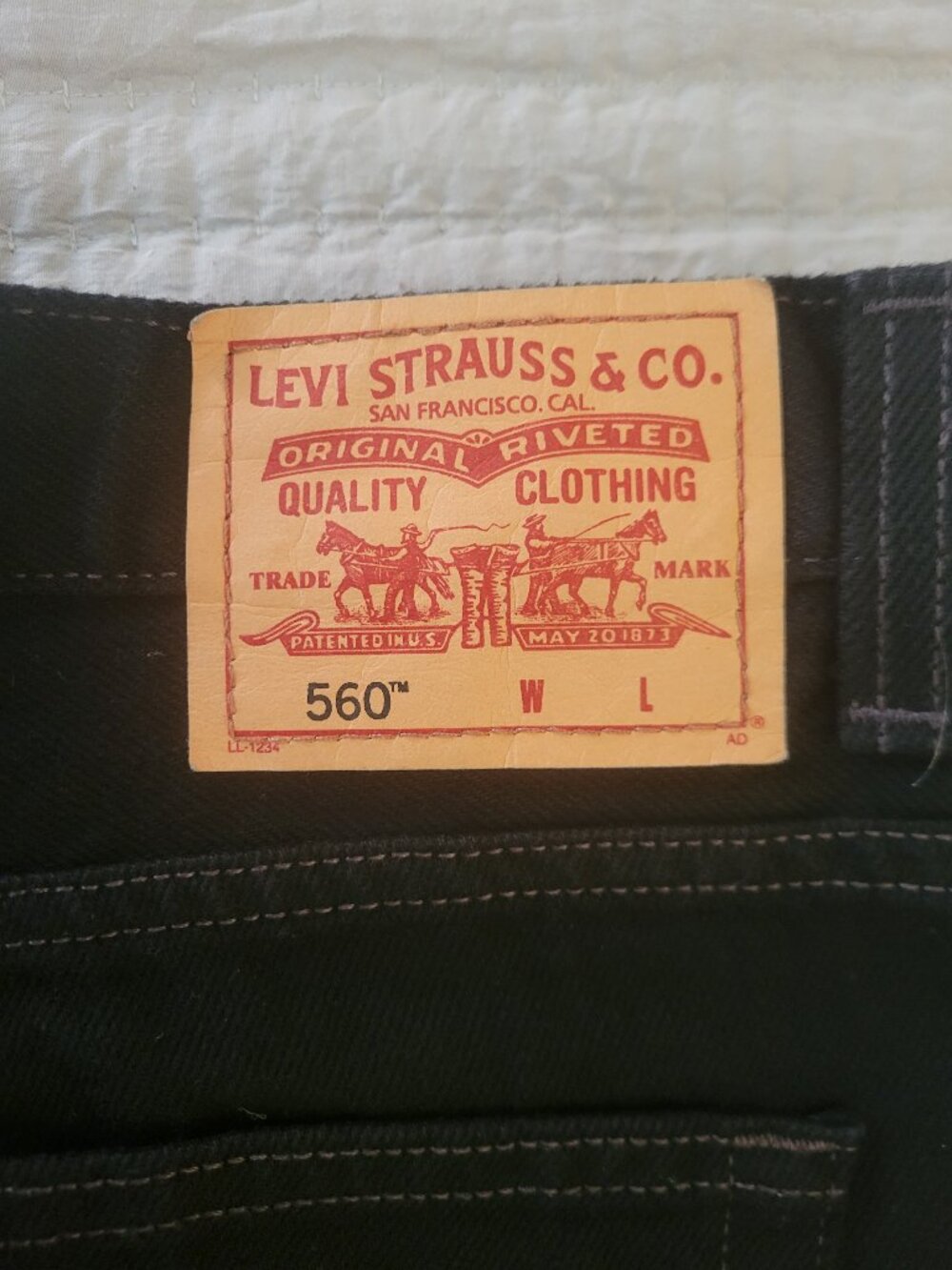 Levi's Comfort-fit 560 Relaxed Fit Jeans Black 48x30 Excellent Condition